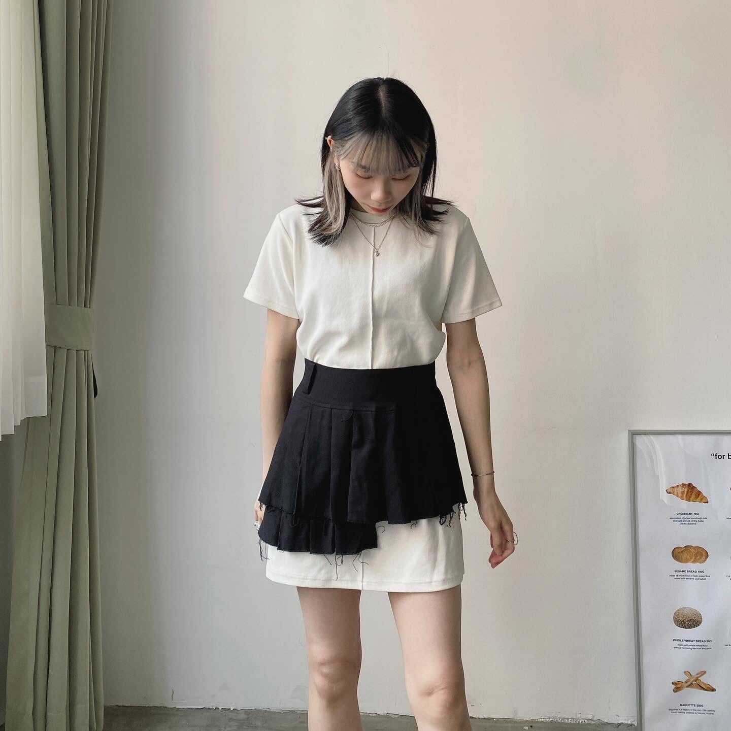 現貨 SK163 Irregular Pleated Skirt - Beige | Black