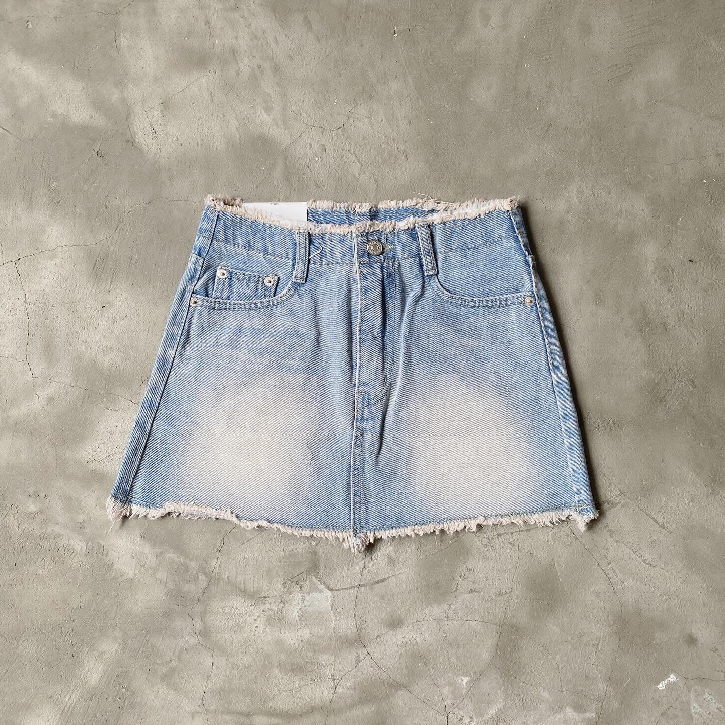 現貨 SK165 Mini Denim Skirt - Light Blue | Black