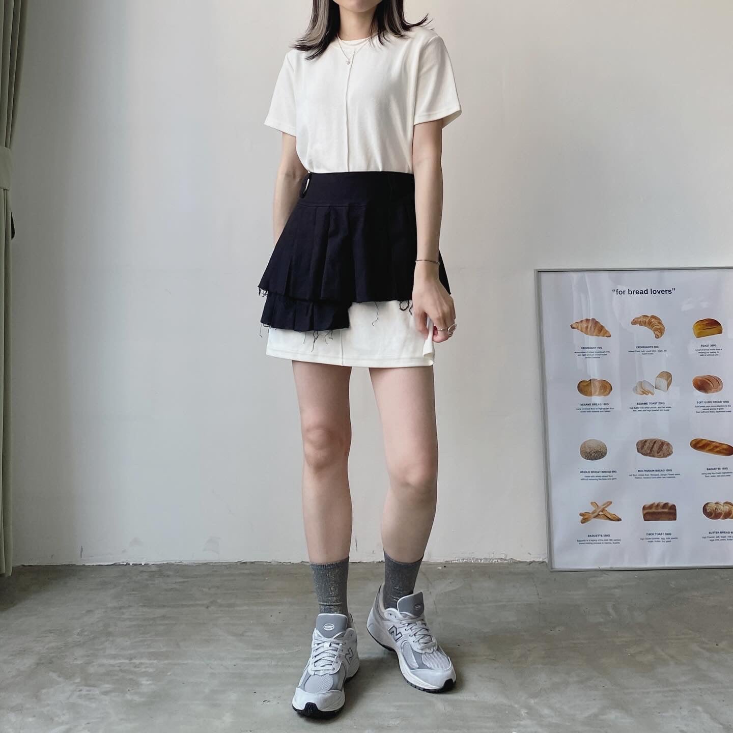 現貨 SK163 Irregular Pleated Skirt - Beige | Black