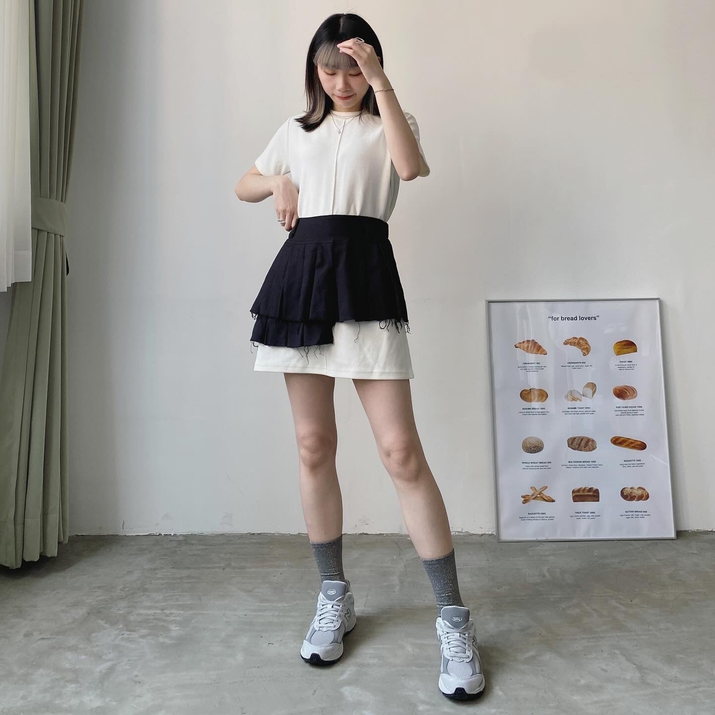 現貨 SK163 Irregular Pleated Skirt - Beige | Black