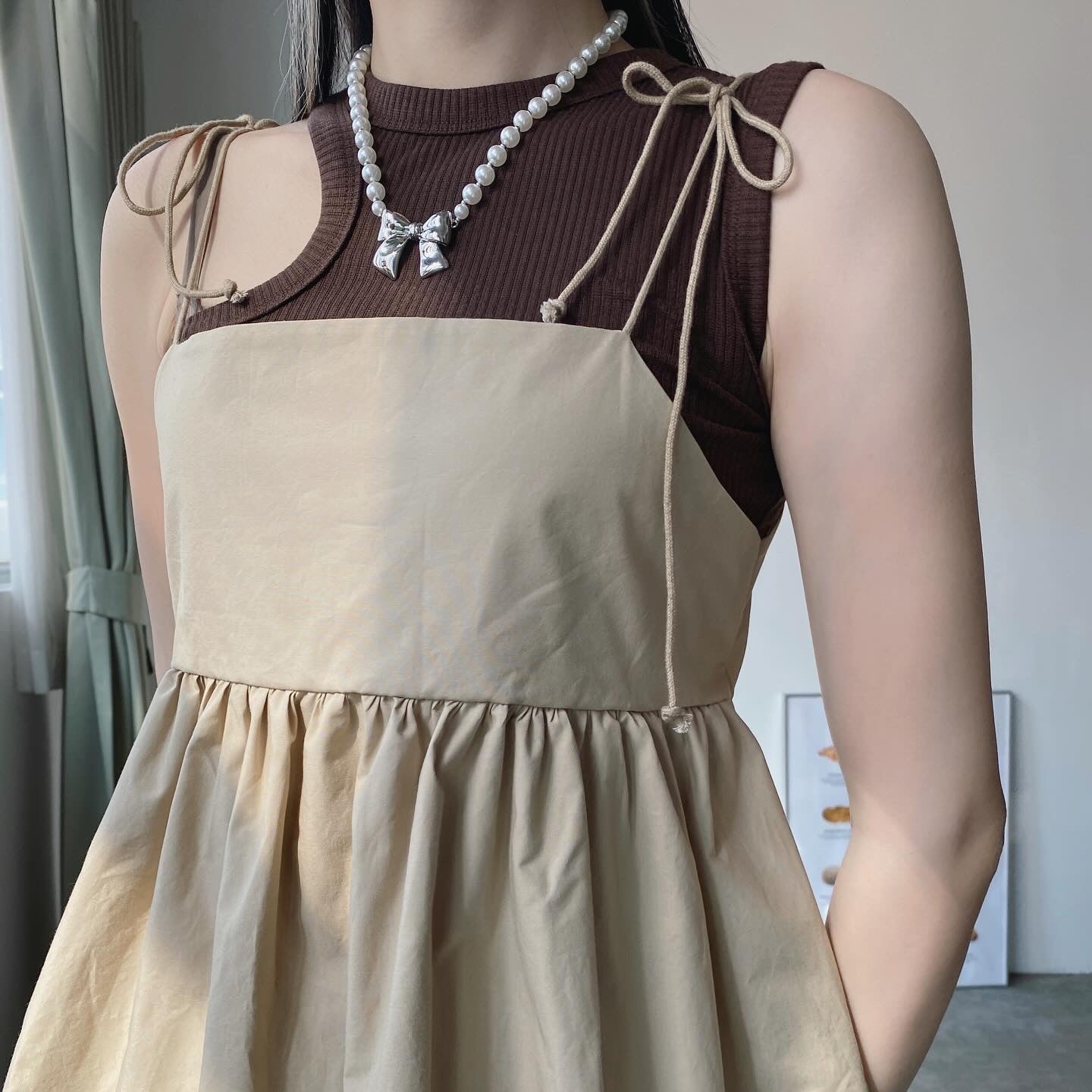 現貨 VT204 Ribbon Sleeveless - Beige | Blue