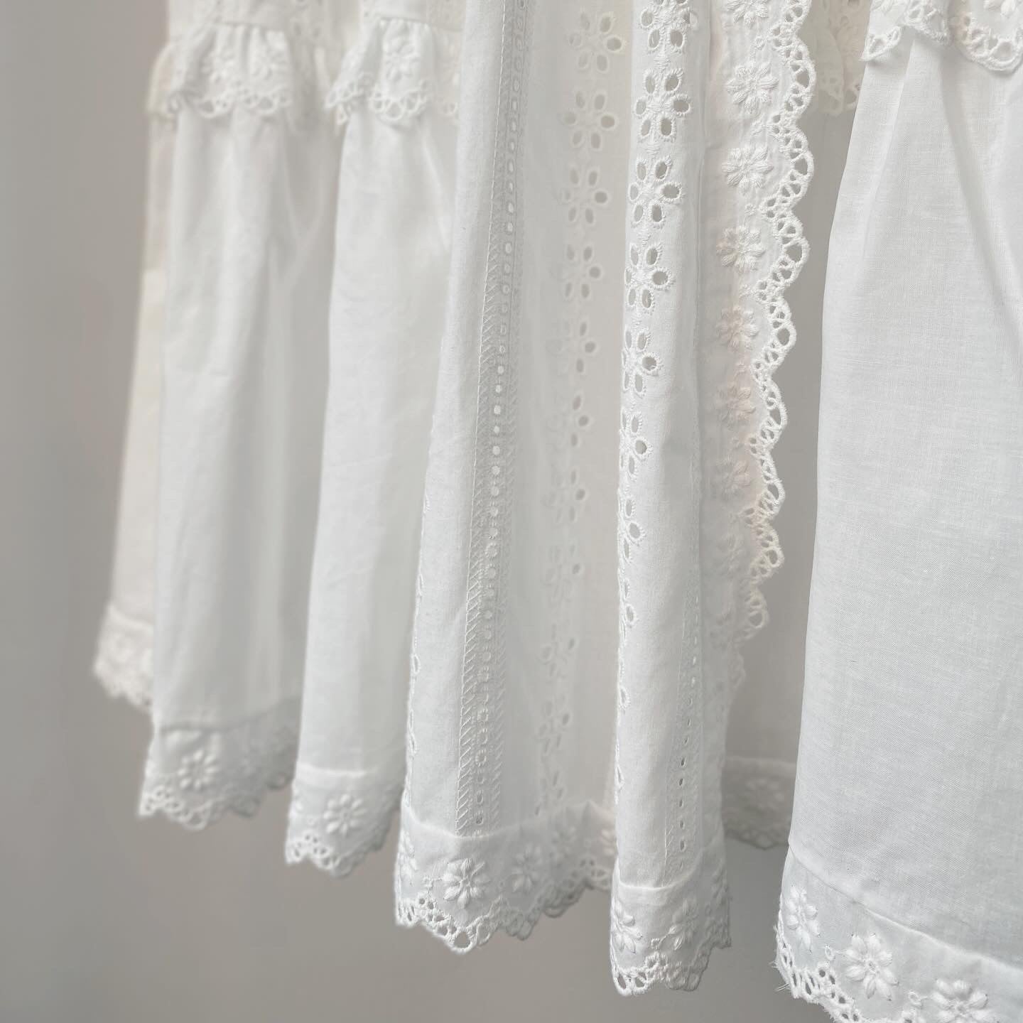 現貨 SK155 Lace Skirt - White