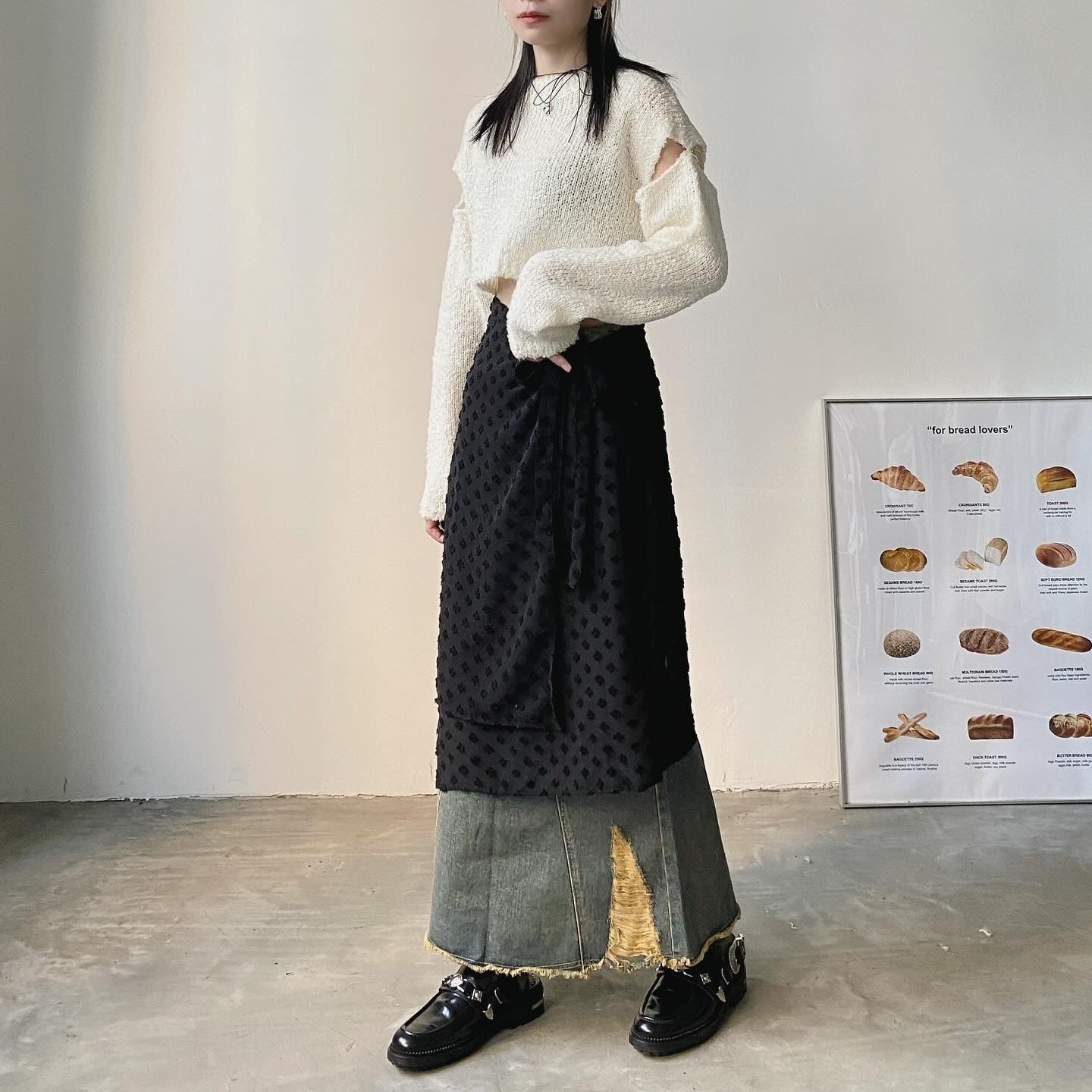 現貨 TP433 Cropped Knitwear - Ivory | Black