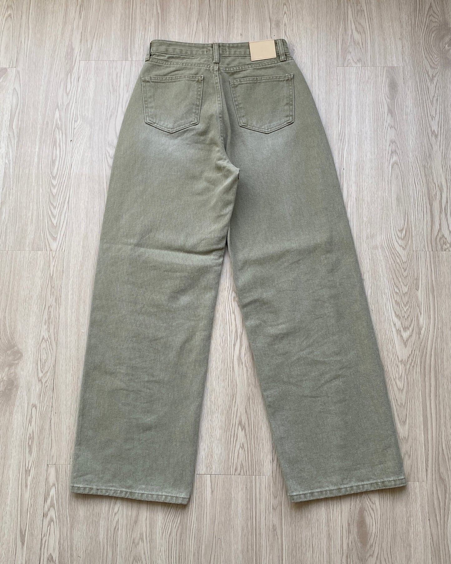 JN050 Straight Jeans - Olive