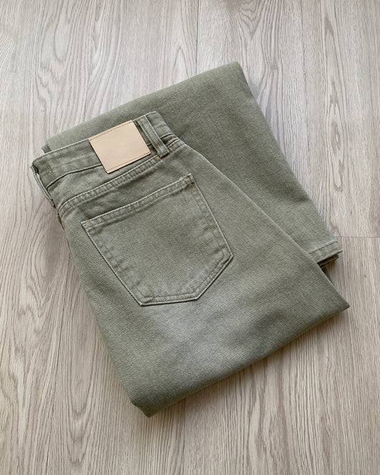 JN050 Straight Jeans - Olive