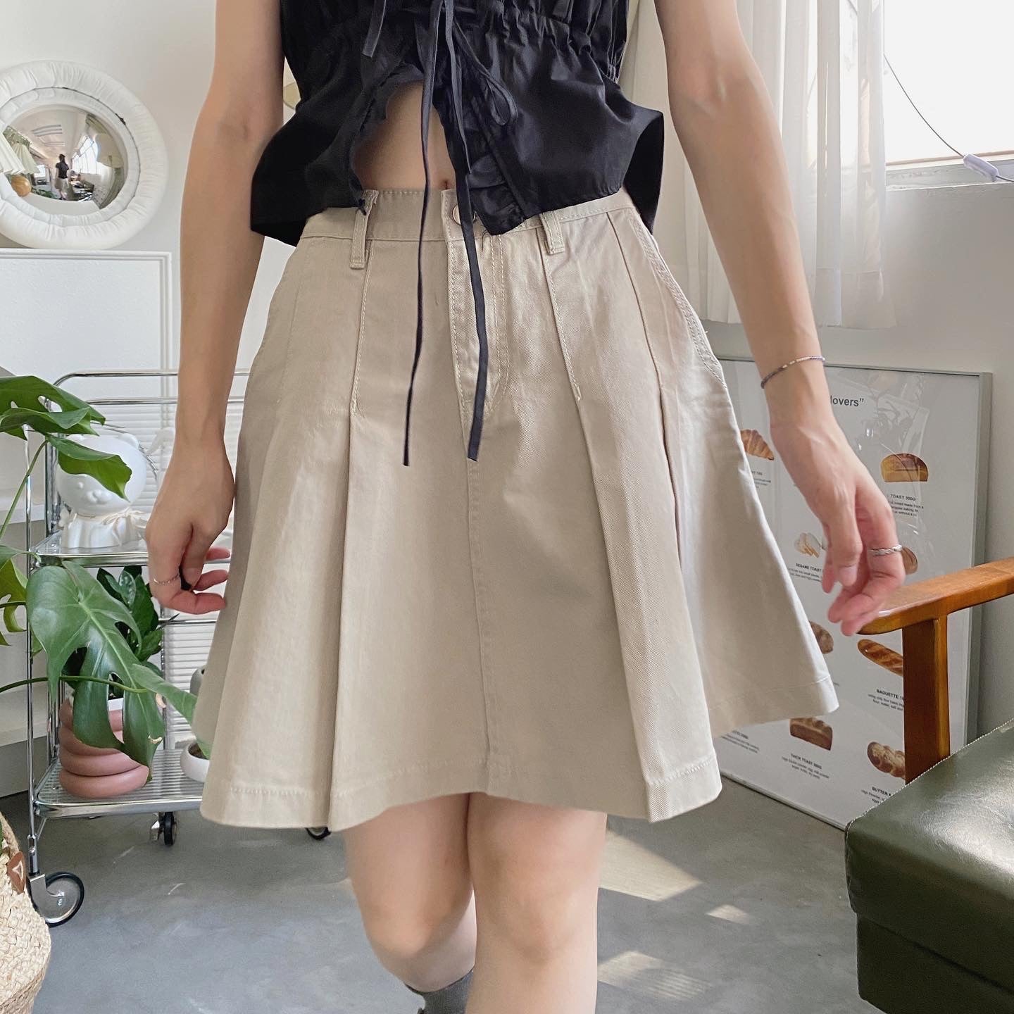 現貨 SK138 Pleated Skirt - Khaki