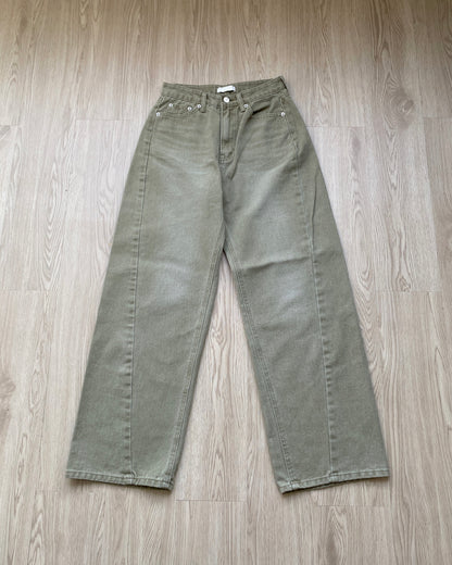 JN050 Straight Jeans - Olive