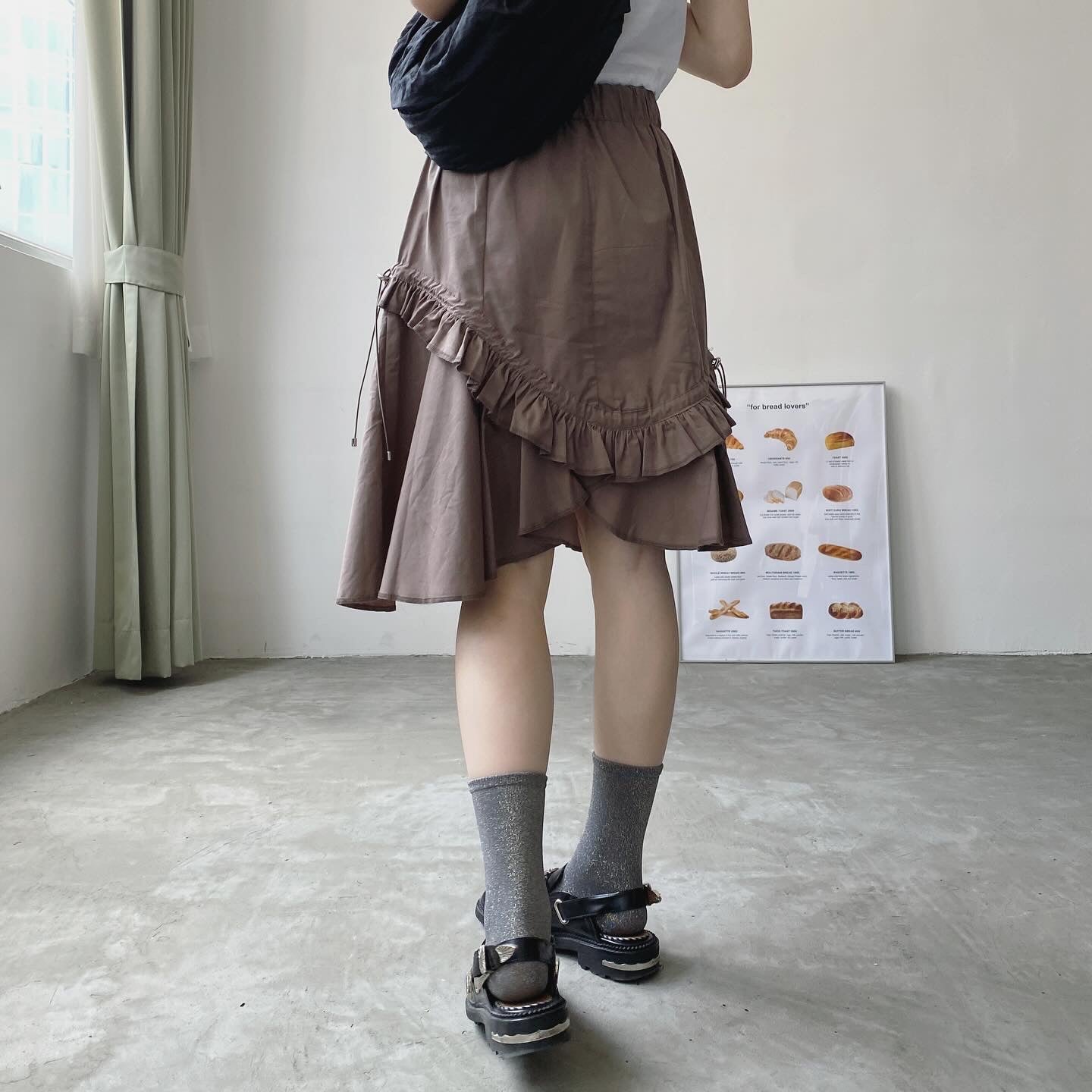 現貨 SK169 Irregular Ruffle Skirt - Brown | Black