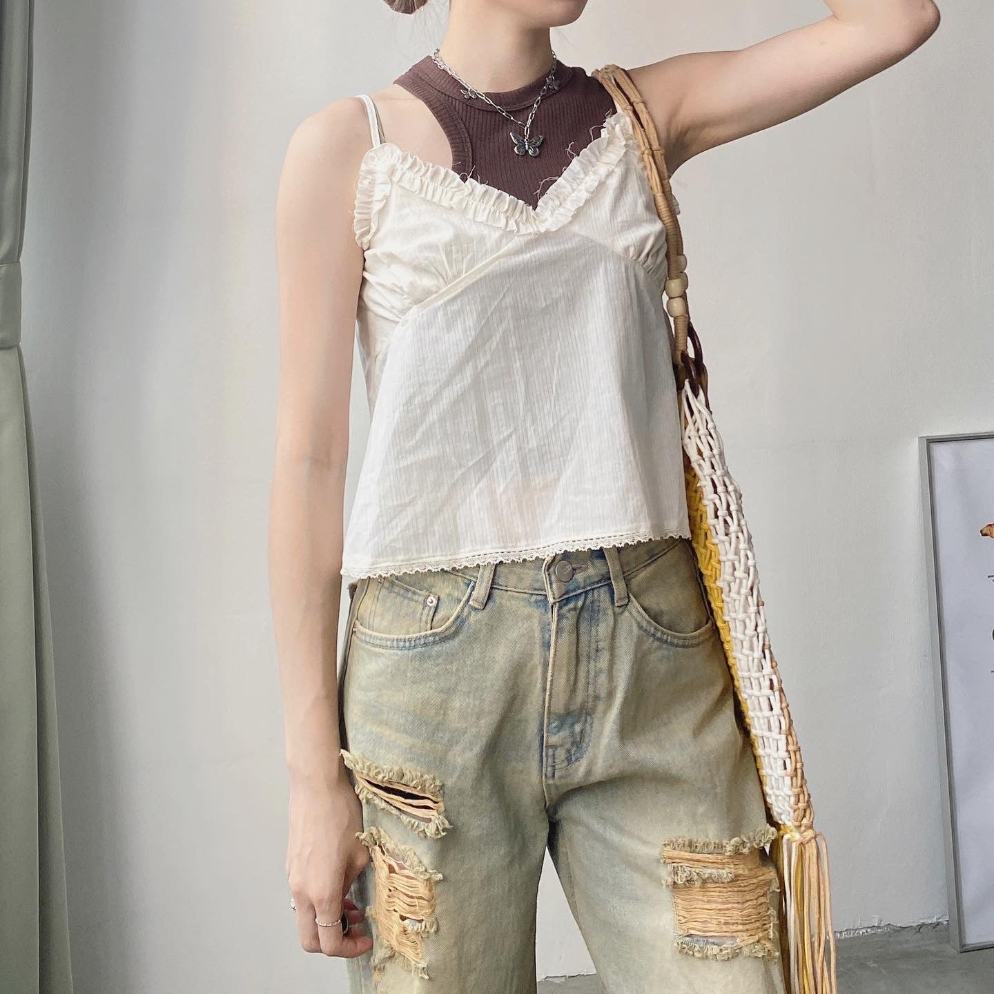 現貨 VT168 Ruffle Vest - Ivory