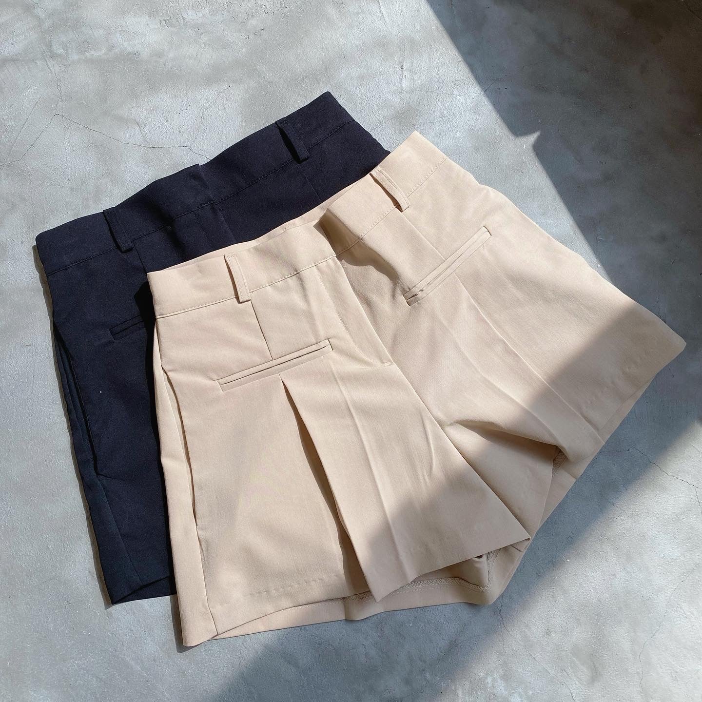 現貨 SP016 Suit Shorts - Beige | black